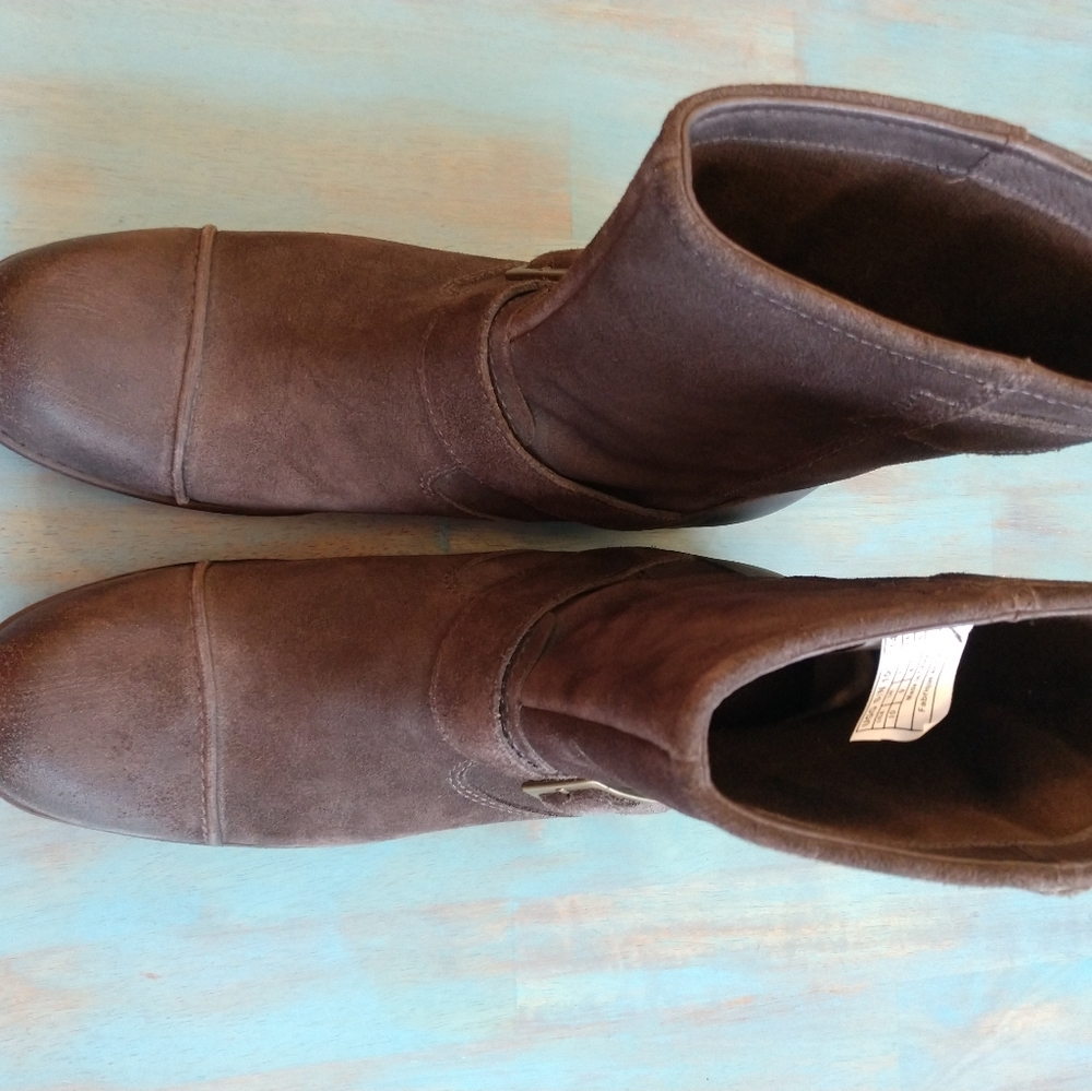 Men's uggs